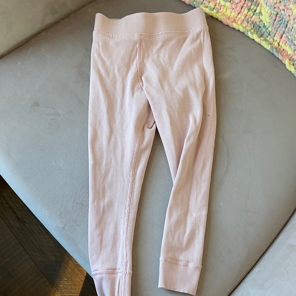 Hanna Andersson Pale Pink Ribbed Kids Leggings 3T